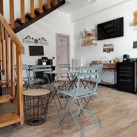 ベッド・アンド・ブレックファスト Forese House 3*